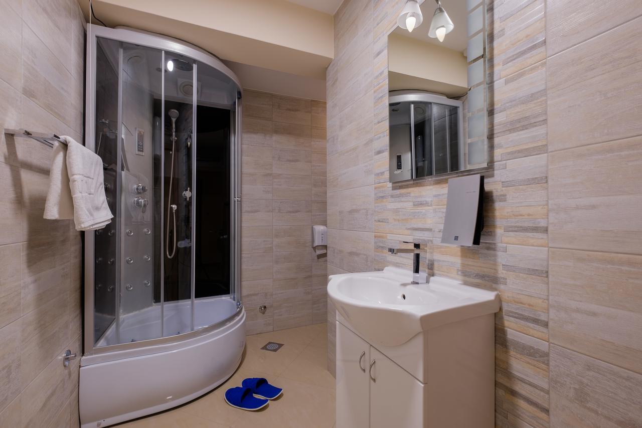 Airport Hotel Garni Belgrado Buitenkant foto