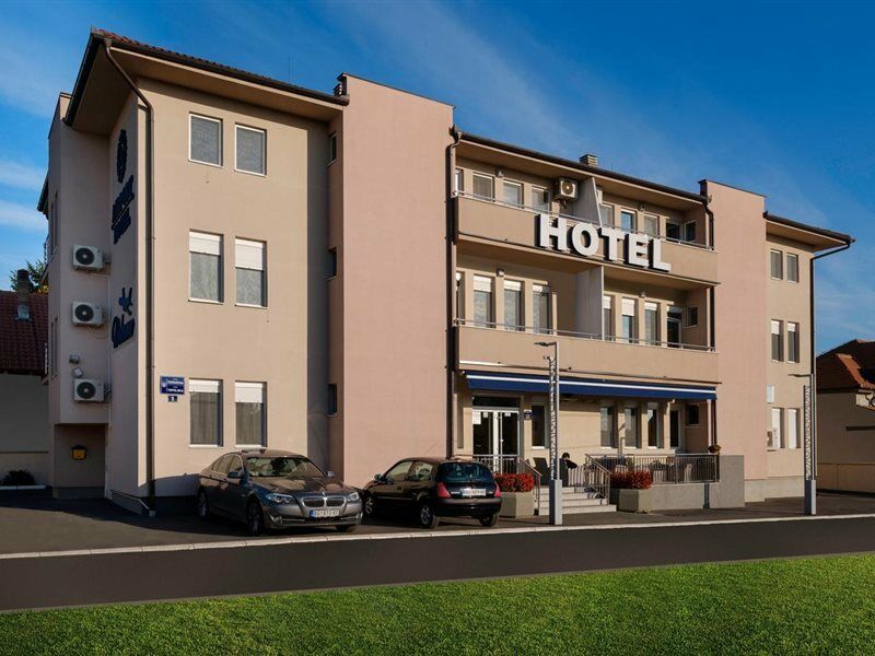 Airport Hotel Garni Belgrado Buitenkant foto