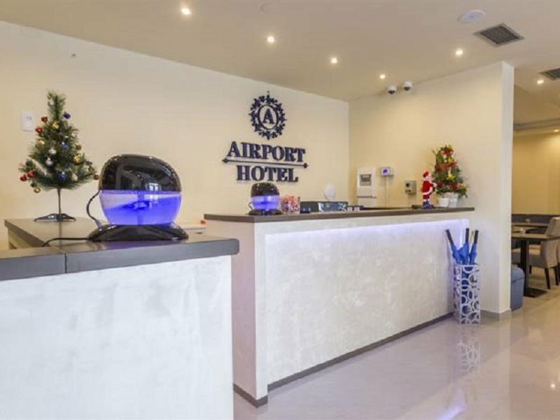 Airport Hotel Garni Belgrado Buitenkant foto